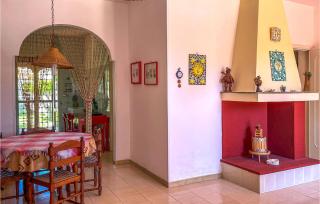 Amazing Home In Torre Specchia Ruggeri - 3