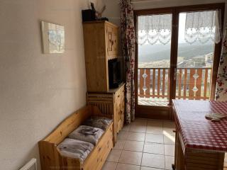 Charmant T2 avec balcon, parking à 50m des commerces - FR-1-295-156 - Les Angles - 9