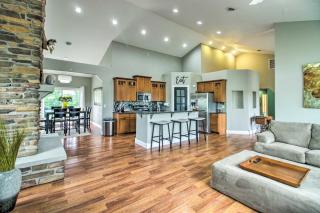 Quiet Retreat with Kayak and Patio, Walk to Lake! - 4