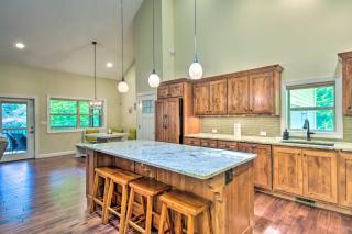 Cozy Riverside Dahlonega Home with Kayaks and Fire Pit - Dahlonega - 3