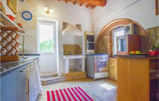 Awesome Apartment In Chianni With Wifi - Chianni - 2