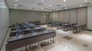 Hotel Deville Prime Cuiabá - 8