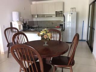 Flat térreo com duas suítes (até 8 pessoas) no Canarius Resort em Gravatá - Algodões - 1