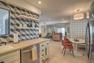 Chic Palm Springs Gem with Patio and Pool Access! - Palm Springs - 1