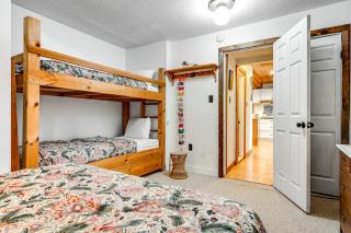 Beebe Lake House - Castleton - 7