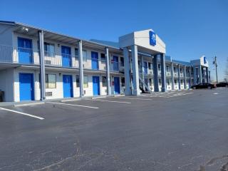 Smokies Inn - New Linens & Ultrafast WIFI - Friendliest Hospitality Guaranteed! - Kodak - 9