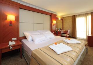 Julian Club Hotel - 6