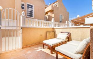 2 Bedroom Lovely Home In Santa Pola - 3