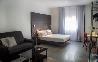 Quart Youth Hostel & Apartments - Valência - 5