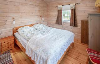 Cozy Home In Sykkylven With Kitchen - Sykkylven - 1