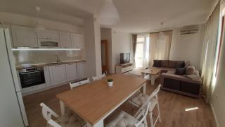 Sunrise apartment at Lighthouse with 18th hole view - Balchik - 4
