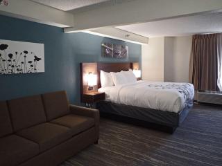 Sleep Inn & Suites - 7