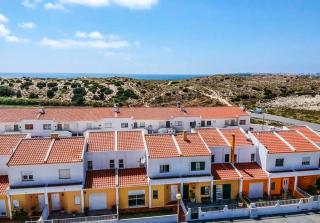 Cosy house in Atouguia da Baleia with private garden - Atouguia da Baleia - 0
