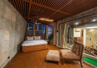 SaffronStays Urja, Lonavala - Private villa with 2 pools, spa room, private elevator & waterfall - 6