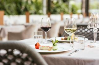 Hotel Wiesenhof - Lagundo - 1