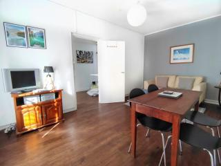 Number 22 - Le Dorat - Apartment One with garden & free parking - Le Dorat - 3