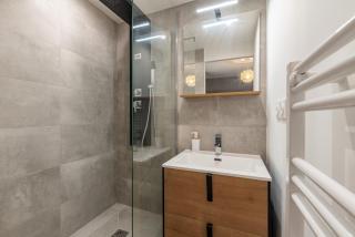 AMJA Proche clinique Saint-Roch apt 3 chambres 3 salles de bain parking gratuit idéal famille groupe coworking 10 min centre ville 10 min plage 5 min sortie autoroute - Montpellier - 1