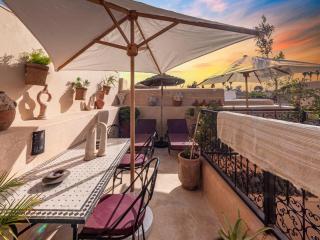 Riad Oumnia - Top emplacement - Riad en entier - Jacuzzi - 9