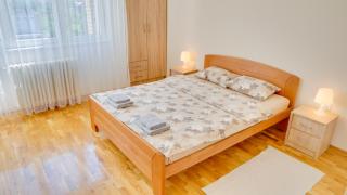 MILICA 65m2, Free parking & Wi-fi - Novi Sad - 9