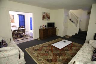 3 bedroom one bathroom townhouse - 20B Elm street Charlton Heights WV 25040 - 6