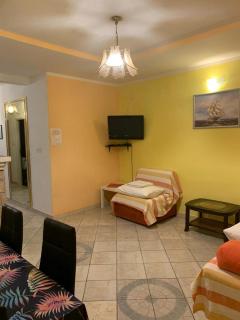 Apartmani zlotrg - Vodice - 7