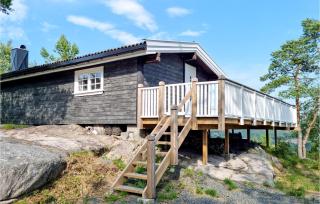 1 Bedroom Beautiful Home In Lyngdal - 0