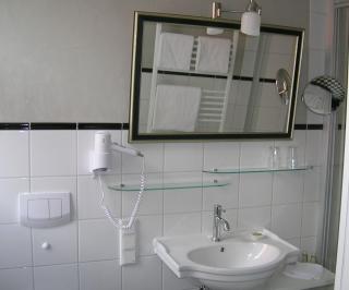 Hotel & Café KleinerGrünauer - Bad Salzuflen - 6