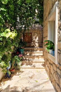 Apartments by the sea Supetar, Brac - 6075 - Supetar - 3