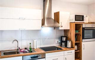 Nice Apartment In Büsum Ot Westerdeichst - Stinteck - 4