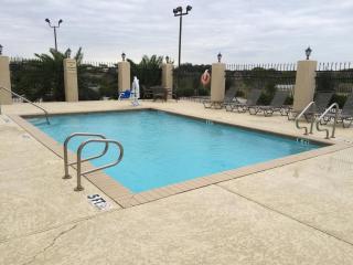 Best Western Plus Kenedy Inn - Kenedy - 2