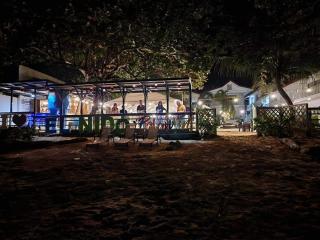 Stunning Republic - 5