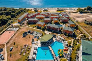 ECO Therma Village - Free Parking & Private Beach & Mineral Pool - Kranevo - 9