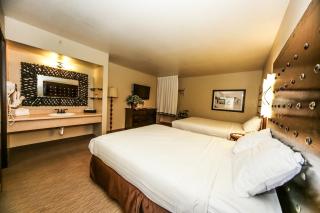 The Nautical Beachfront Resort - Lake Havasu City - 5