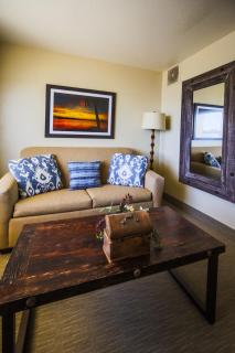 The Nautical Beachfront Resort - Lake Havasu City - 3