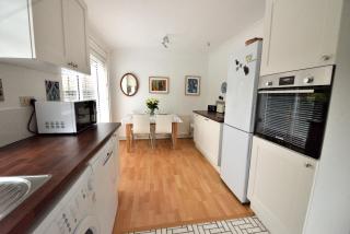 Cosy house, a train spotter's delight! - New Alresford - 7