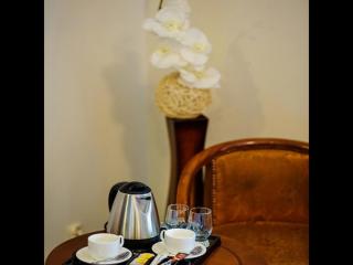 Hotel Sevilla - 8