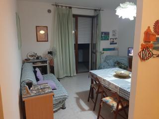 Casa vacanza Colle Renazzo con terrazzo in collina 15 min. dal mare - Mafalda - 2