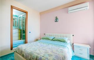 Nice Home In Gaeta With Kitchen - 3