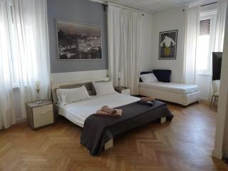 Piazza Goldoni Rooms - Triest - 2