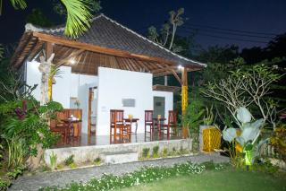 Kurnia Guest House & Spa - 5