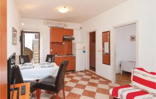 One-Bedroom Apartment In Pucisca - Pučišća - 8