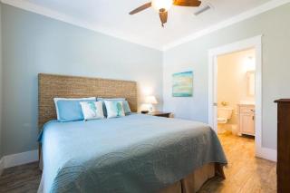 The Pelican's Nest - Beachfront 4 Bdrm 4 And Half Bath Home With Pool And Hot Tub! - 1