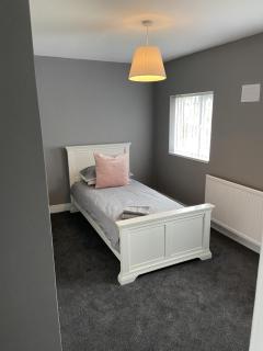 Sheffield spa view 2 bed house free parking - 3