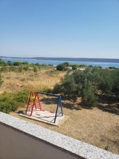 Apartmani Čiklić - Dobropoljana - 0