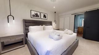 3 Bedroom Condo At Boutique Resort With Hot Tub Access And Within Walking Distance To The Eagle Bahn Gondola - 4