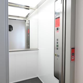 Das schiefe Haus Wohnung Festspiele - 9