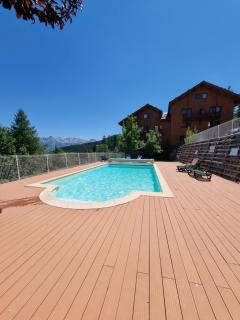 PUY SAINT VINCENT APPARTEMENT T2 BALCON SUPER PANORAMA AVEC PARKING PRIVE COUVERT et PISCINE L'ETE - 6