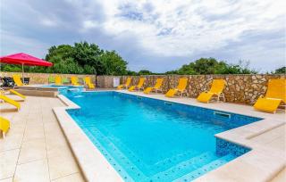 Amazing Home In Pula With Sauna - 1