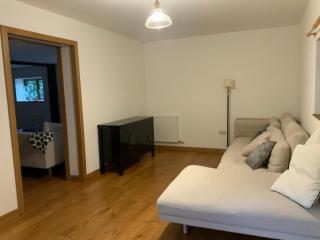Delightful 4BD Home full of Flair Edenbridge Kent - Edenbridge - 5