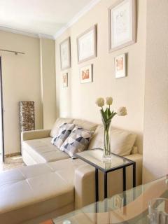 Apartamento céntrico muy luminoso, junto al teatro romano y con vistas a la Alcazaba - 6